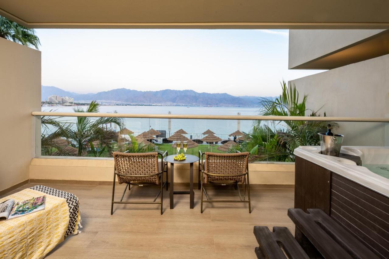 Hotel Aria Eilat Exterior foto A view from a suite at the resort